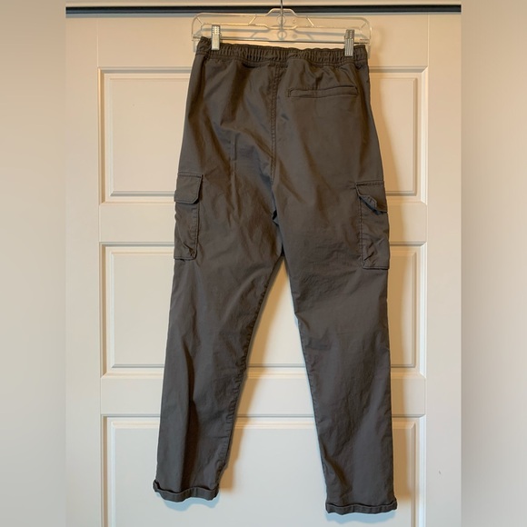Old Navy boys tech taper cargo pants - Picture 11 of 11